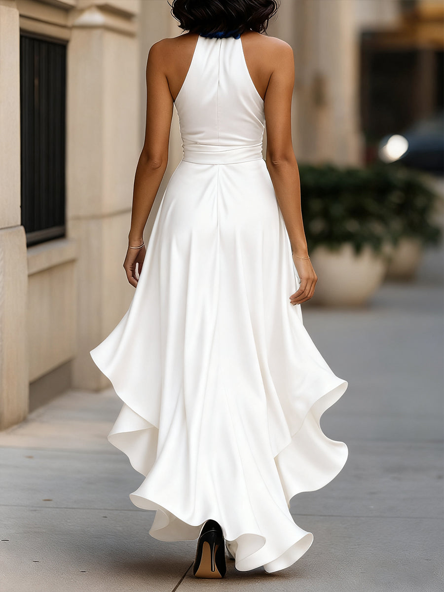 Vestido Longo Midnight Elegance em Cetim com Gola Halter e Babados