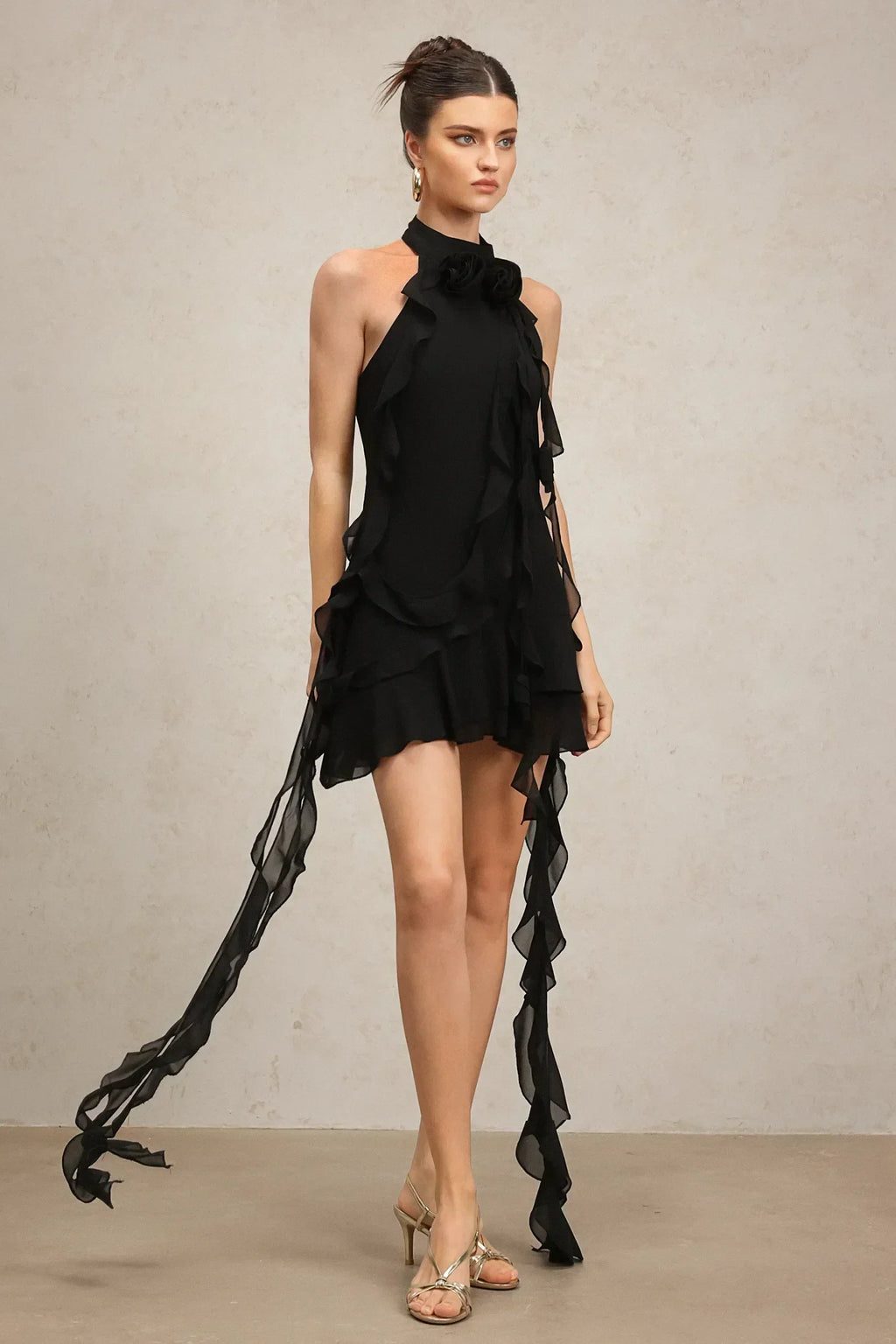 Vestido Halter com Laço