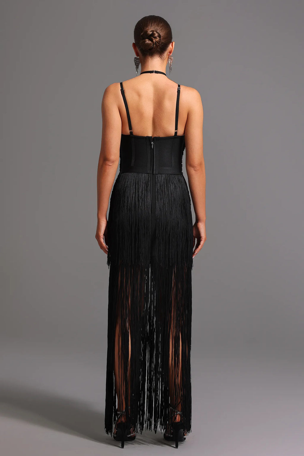 Vestido Preto de Franjas