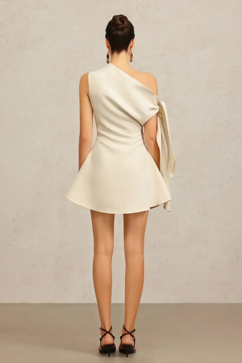 Vestido Um Ombro Drapeado