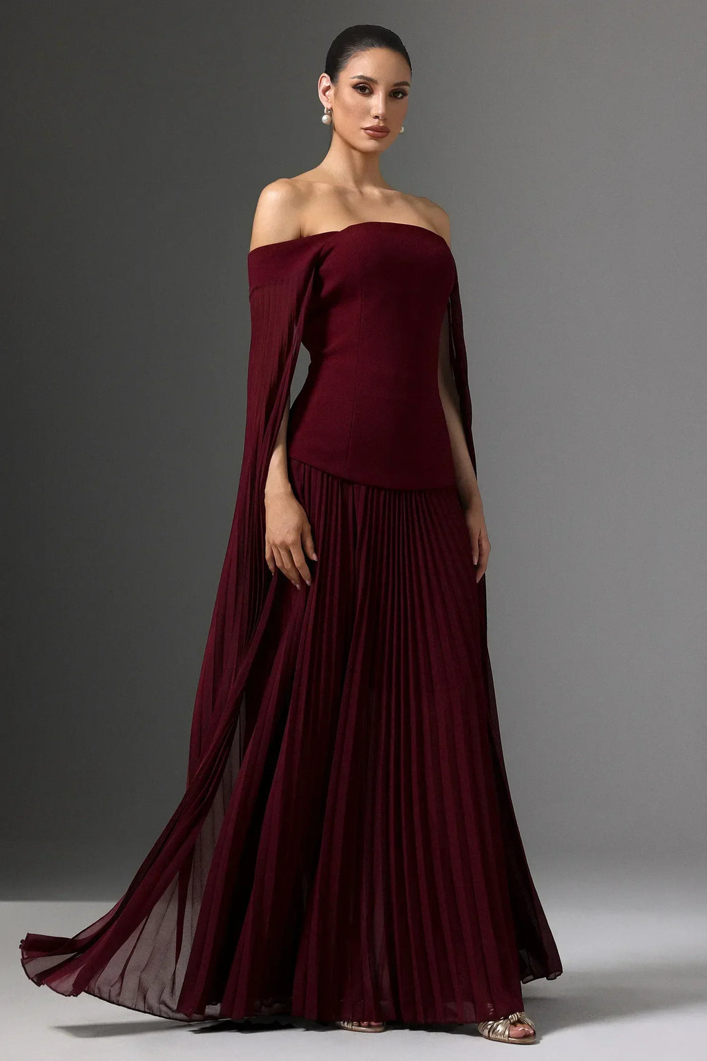 Vestido Bordô Off-Shoulder