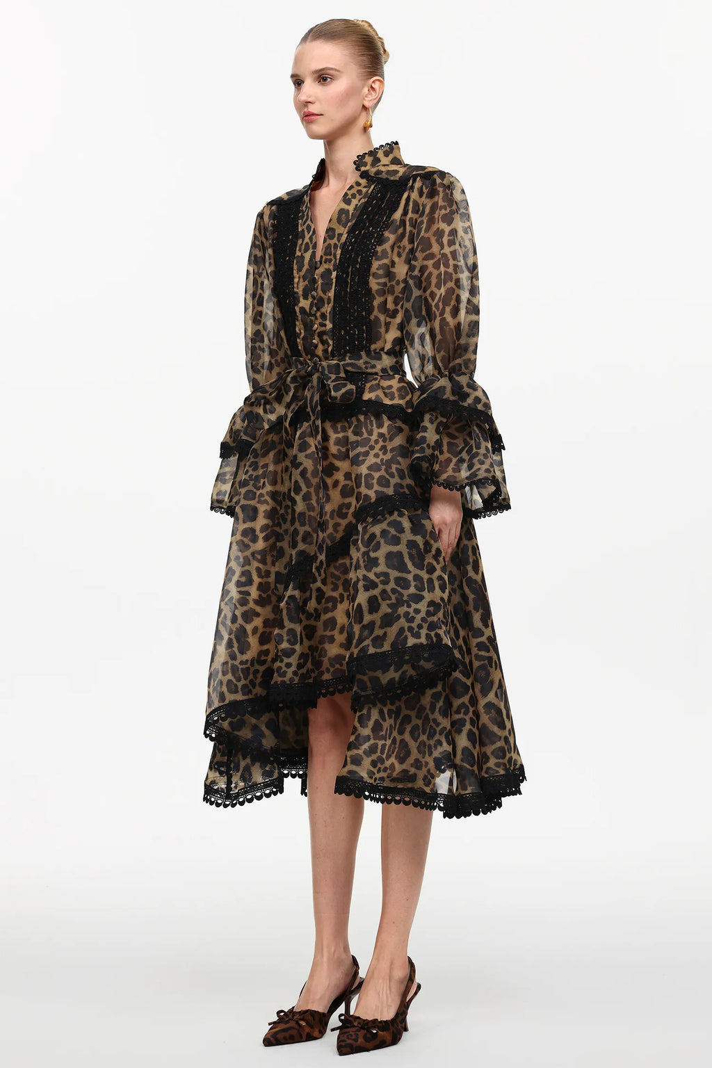 Vestido Onça Dourada com Babados