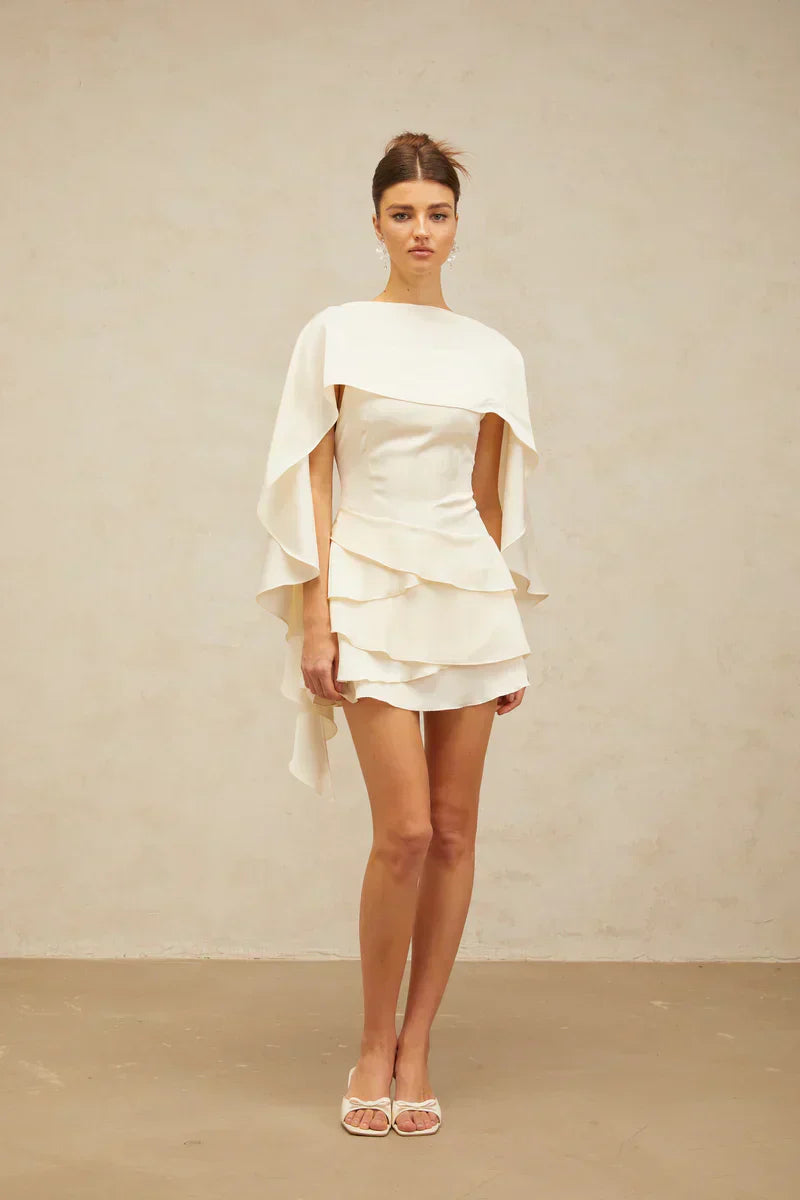 Vestido Escultural Xale