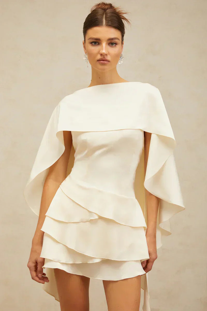 Vestido Escultural Xale