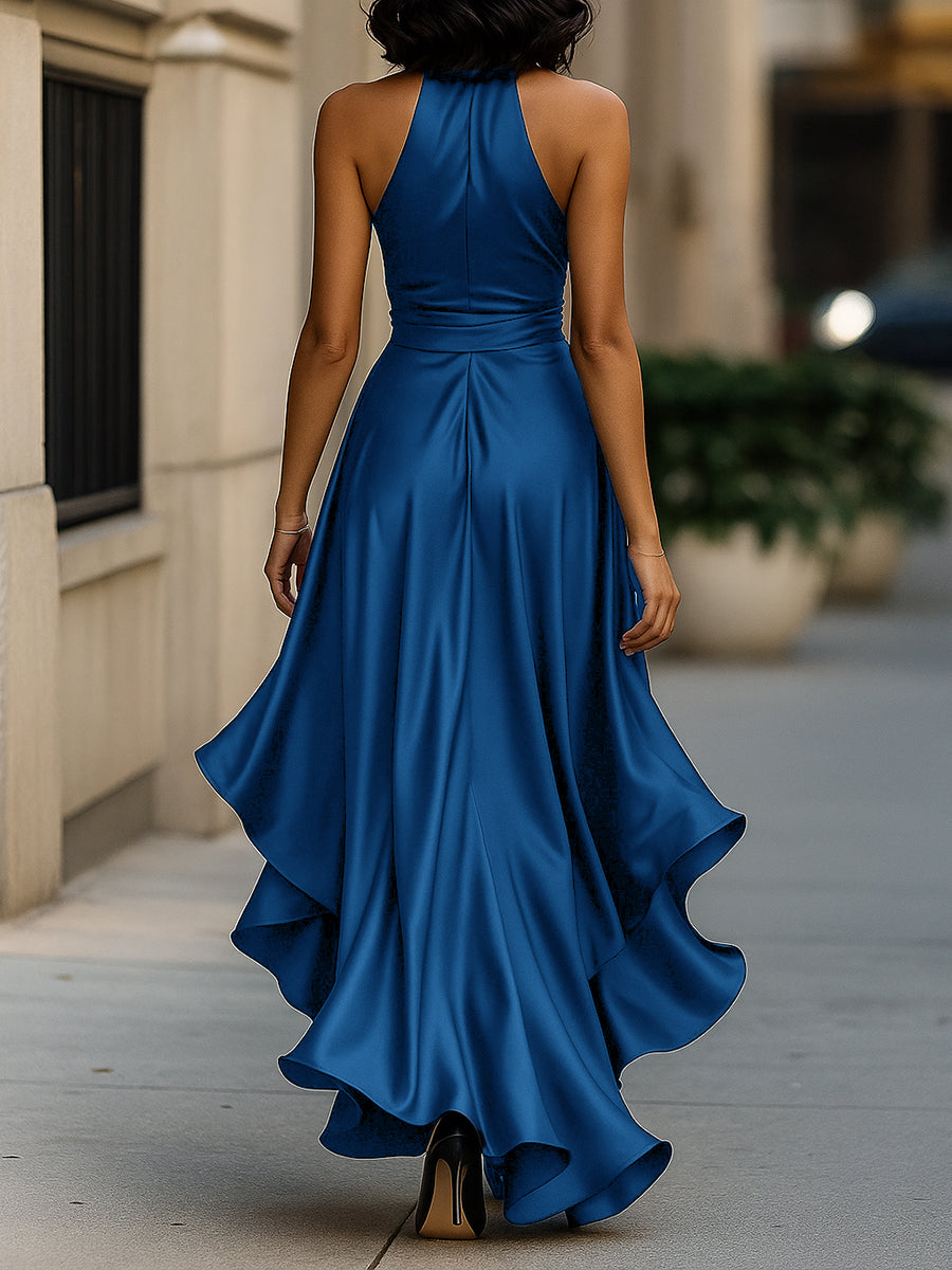 Vestido Longo Midnight Elegance em Cetim com Gola Halter e Babados