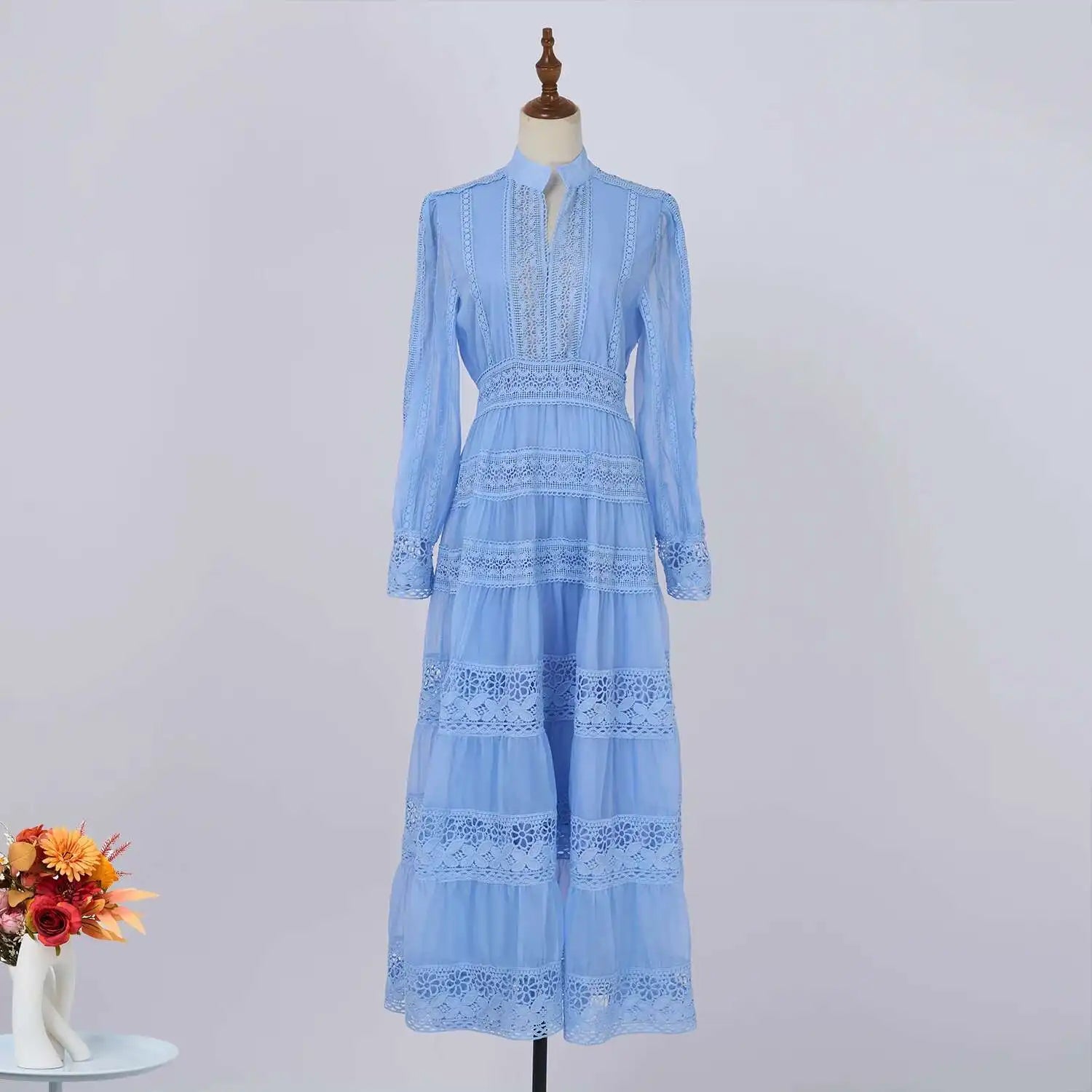 Vestido Longo Elegância Modesta