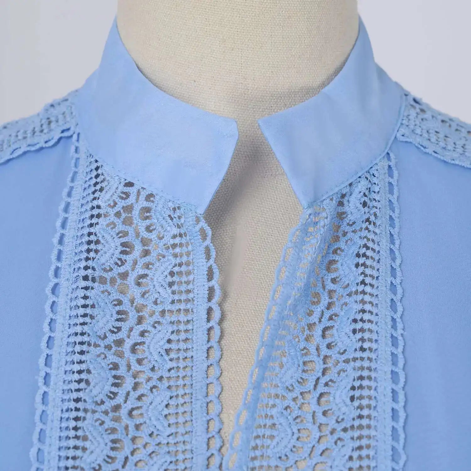 Vestido Longo Elegância Modesta