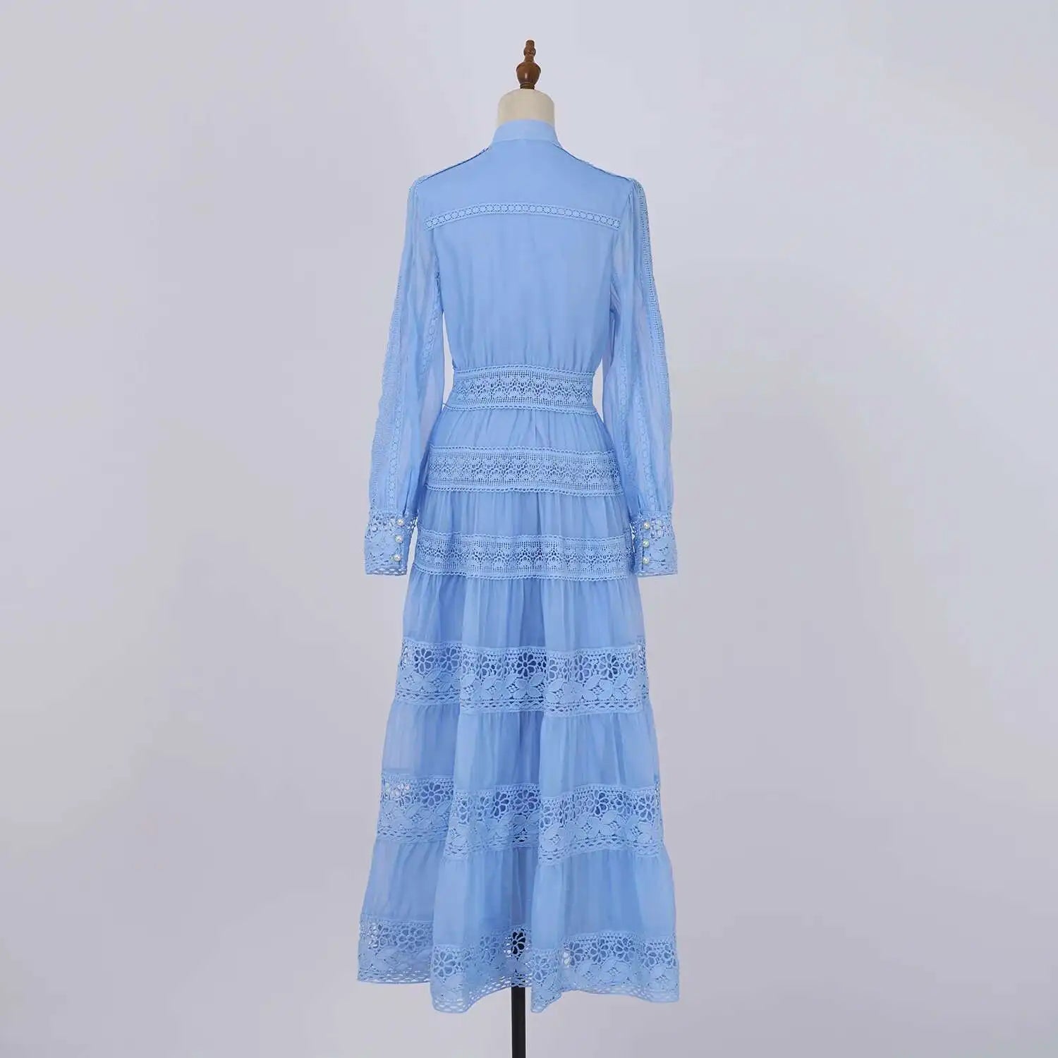 Vestido Longo Elegância Modesta