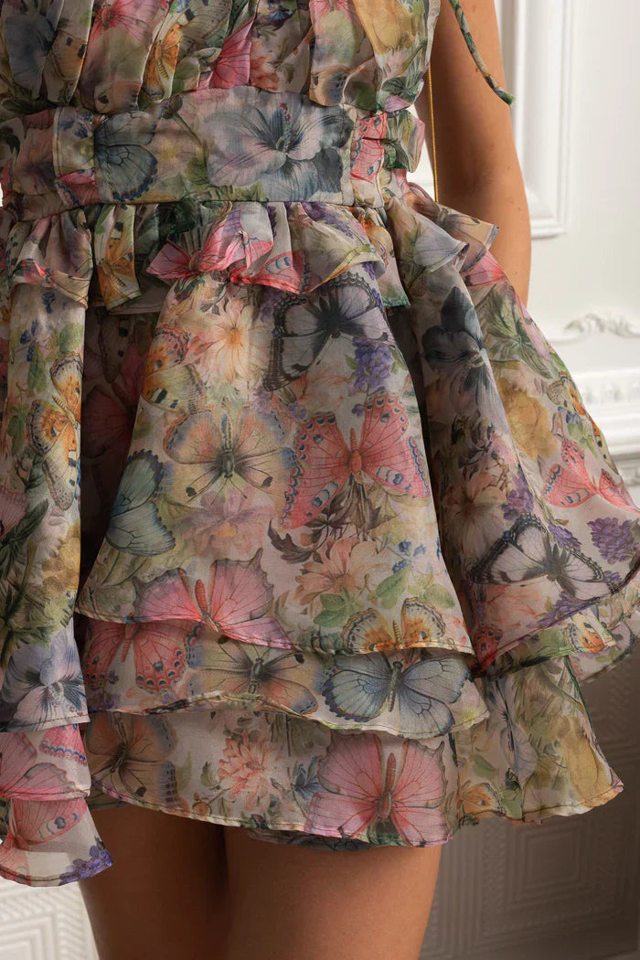 Vestido Floral Colorido com Costas Abertas