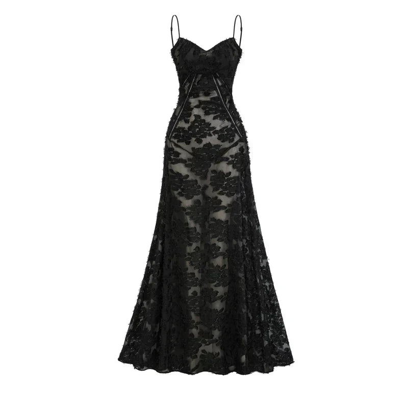 Vestido Renda Preta de Luxo