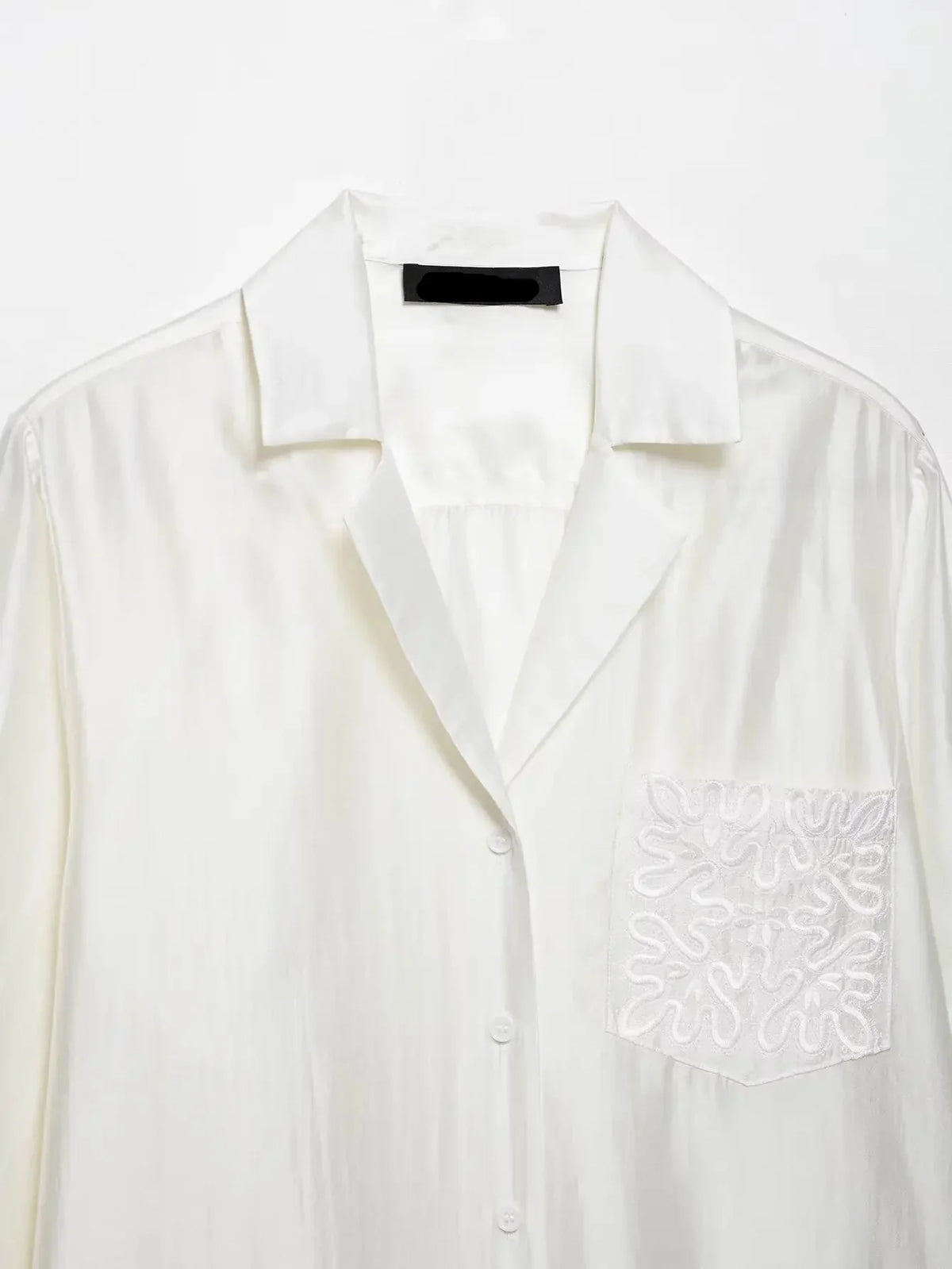 Camisa Elegante de Manga Longa – Modelagem Solta e Minimalista