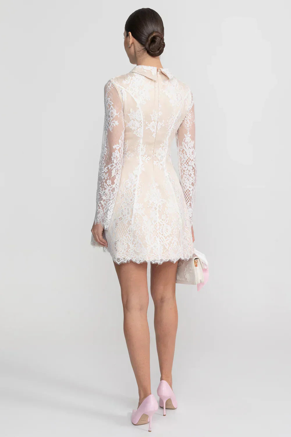 Vestido Renda e Transparência