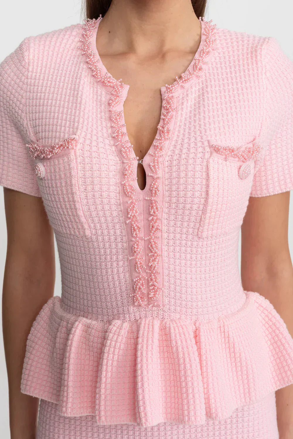 Vestido Pérolas e Babados